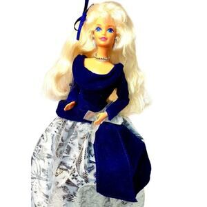 1995 Vintage Avon Winter Velvet Barbie